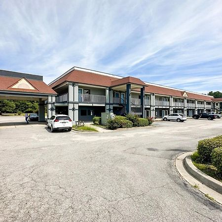 Executive Inn Ridgeway I-77 Exterior foto